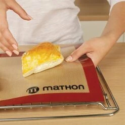Lot De 2 Tapis De Cuisson Professionnels Petit Et Grand Modèle -Fournitures Cuisine Boutique 101015 3 1 Lot de 2 tapis de cuisson professionnels petit et grand modele Mathon