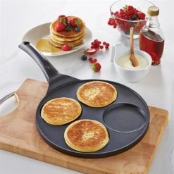 Lot De 2 Poêles 7 Et 4 Blinis Ou Pancakes Antiadhérentes à Induction -Fournitures Cuisine Boutique 119034 2 1 Lot de 2 poeles 7 et 4 blinis ou pancakes antiadherentes a induction Mathon