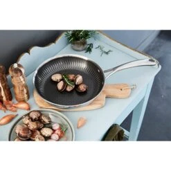 Poêle Wok 30 Cm Olympe -Fournitures Cuisine Boutique 128000 2 5 Poele Wok 30 cm Olympe Baumalu