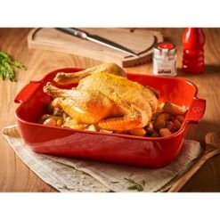 Peugeot Set 2 Petits Plats à Four Rouge Céramique 21 Et 25cm -Fournitures Cuisine Boutique 309023 2 2 Set 2 petits plats a four rouge ceramique 21 et 25cm Peugeot
