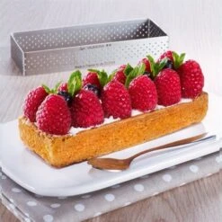 De Buyer Cercle à Tarte Rectangulaire Perforé 12 X 4 Cm -Fournitures Cuisine Boutique 573116 2 1 Cercle a tarte rectangulaire perfore 12 x 4 cm De Buyer