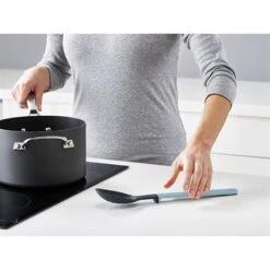 Joseph Joseph Set De 4 Ustensiles Support Placard -Fournitures Cuisine Boutique 613017 2 1 Set de 4 ustensiles support placard Joseph Joseph