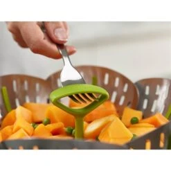 Joseph Joseph Panier Vapeur Pliable Anti-rayure -Fournitures Cuisine Boutique 670099 3 1 Panier vapeur pliable anti rayure Joseph Joseph