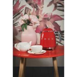 Smeg Mini Bouilloire 0,8 L 1400 W KLF05RDEU Rouge -Fournitures Cuisine Boutique 702029 4 2 Mini bouilloire 0 8 L 1400 W KLF05RDEU rouge Smeg